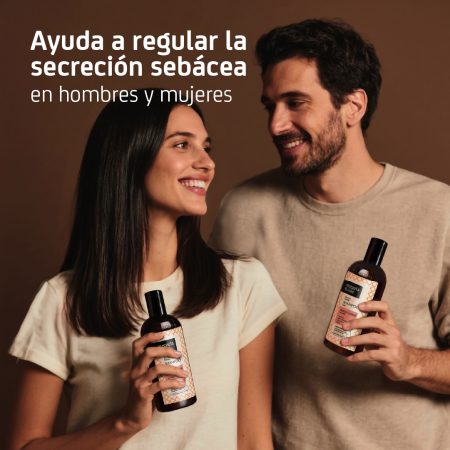 Alternative view of Champú Seborregulador