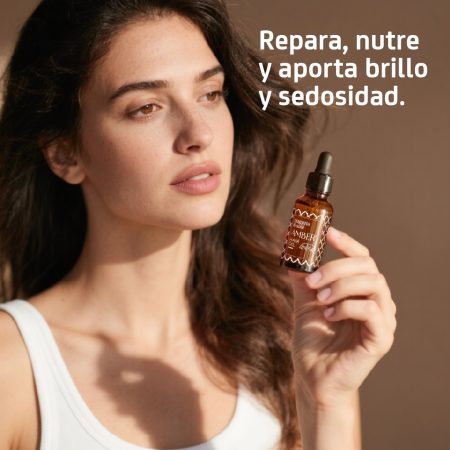 Alternative view of AMBER Hair Oil