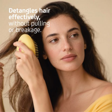 Alternative view of Tangle Tamer Brush